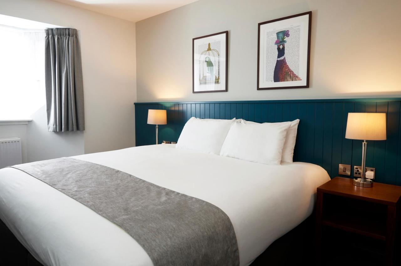 The Caledonian Hotel Leven  Экстерьер фото